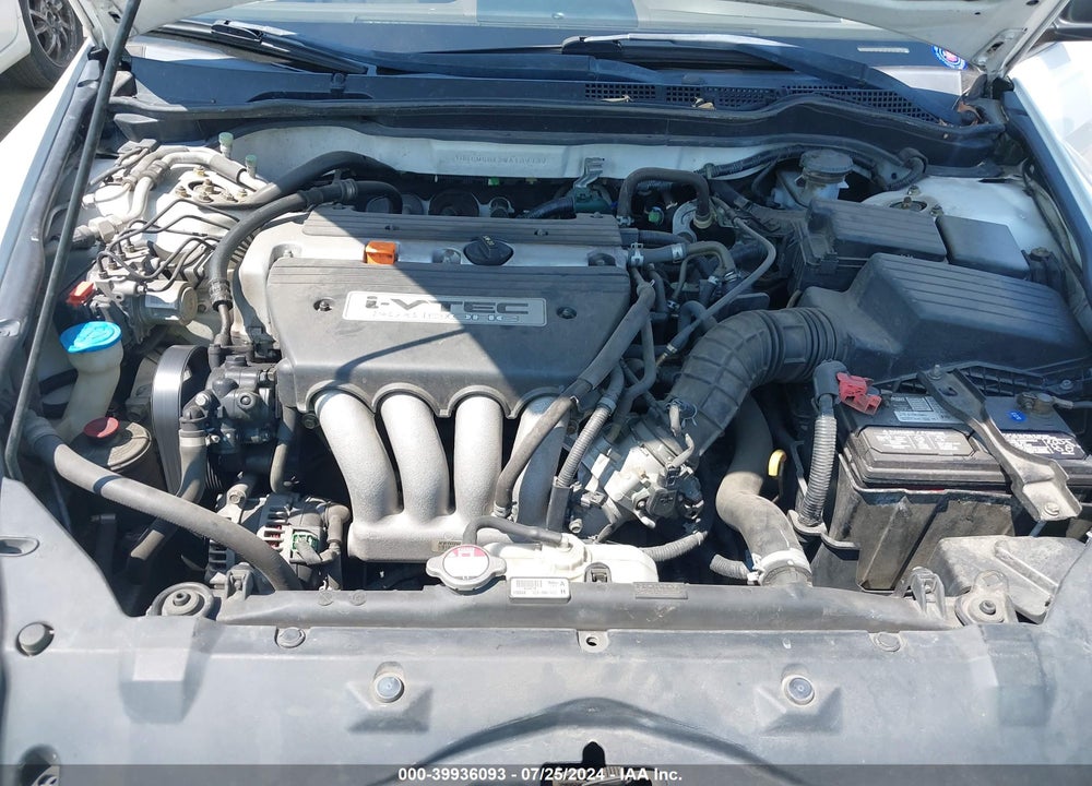 2004 HONDA ACCORD 2.4 DX VIN: 1HGCM56124A139739