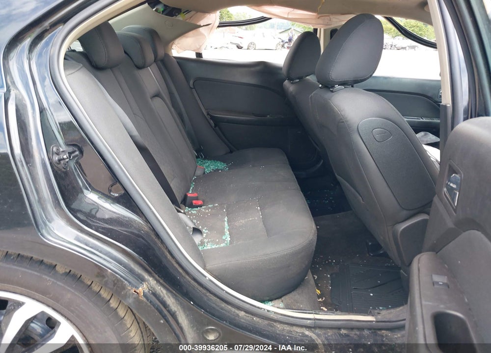 2010 FORD FUSION SE VIN: 3FAHP0HA2AR365833