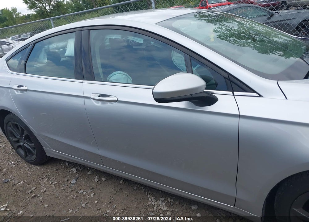 2018 FORD FUSION SE VIN: 3FA6P0HD8JR126899