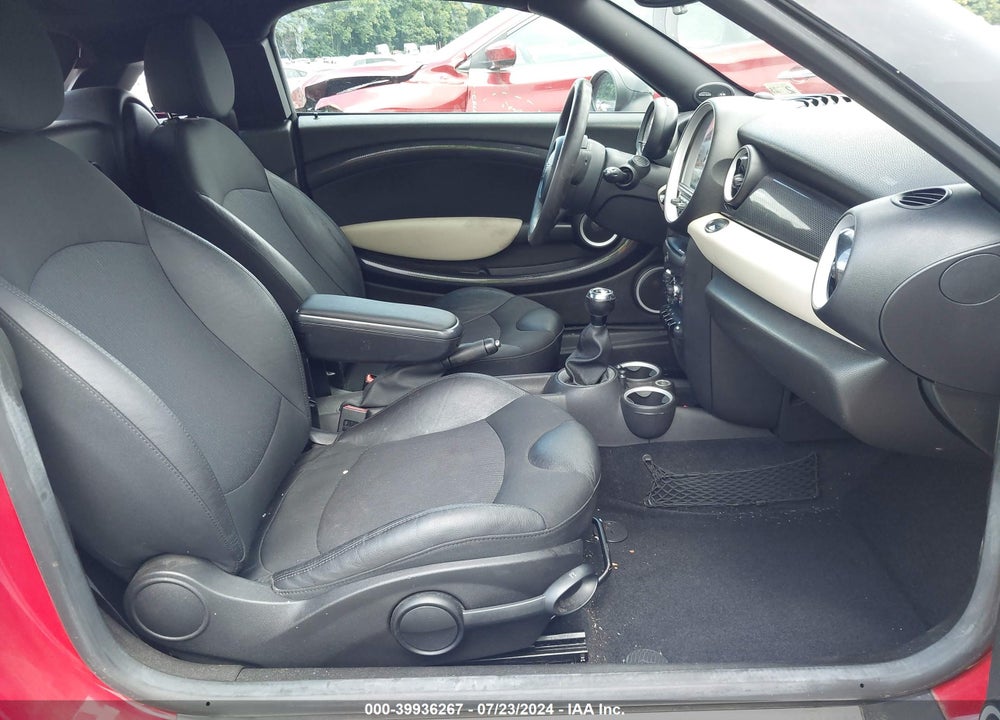 2012 MINI COOPER S VIN: WMWSX3C58CT155571