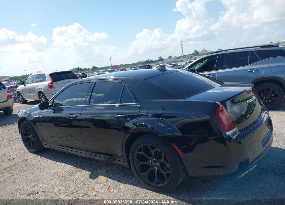 2019 CHRYSLER 300 TOURING VIN: 2C3CCAAG7KH601785