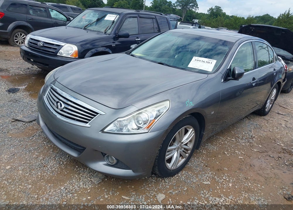 2015 INFINITI Q40 VIN: JN1CV6AP1FM580571