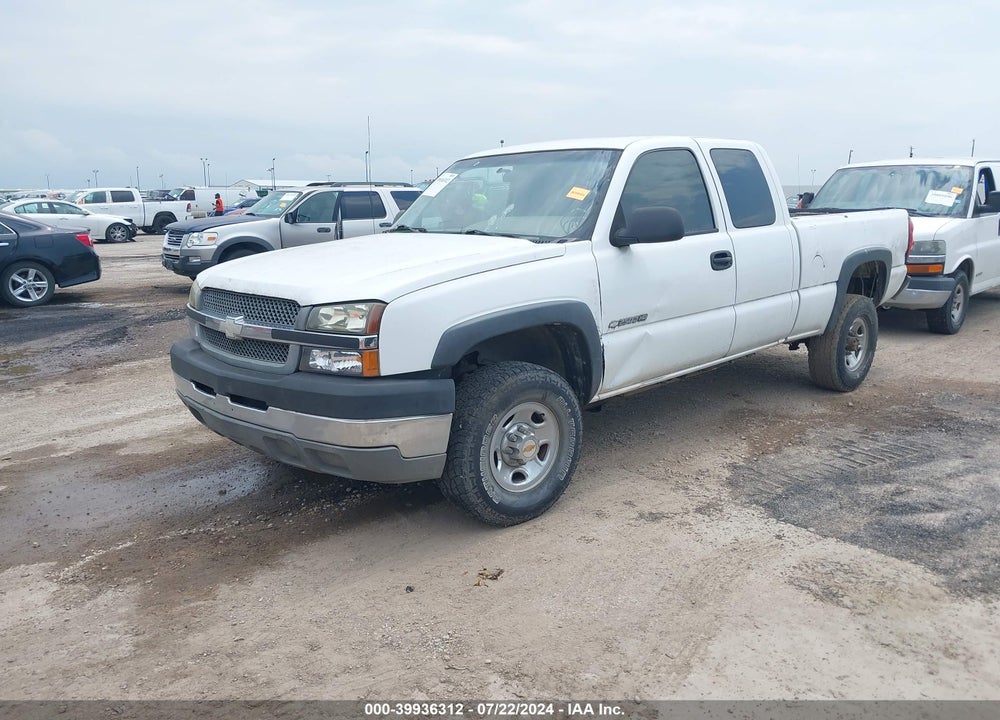 2004 CHEVROLET SILVERADO 2500HD WORK TRUCK VIN: 1GCHC29U44E149483