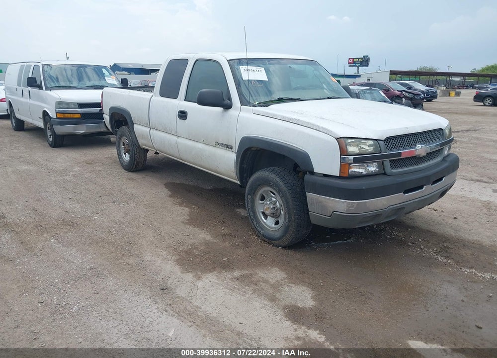 2004 CHEVROLET SILVERADO 2500HD WORK TRUCK VIN: 1GCHC29U44E149483
