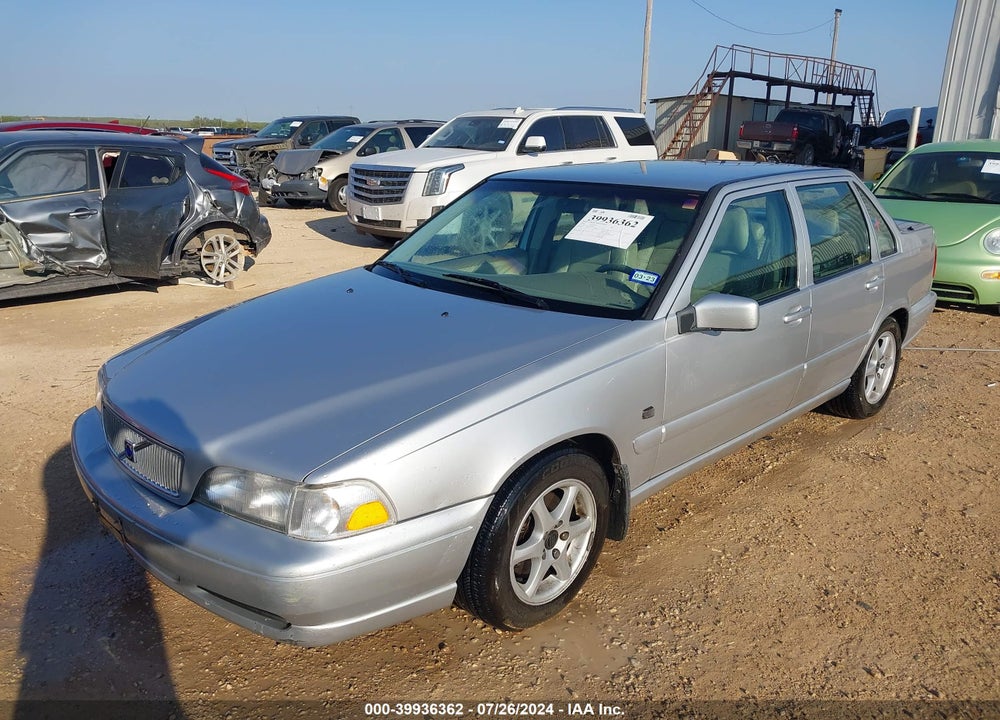 2000 VOLVO S70 SE VIN: YV1LS61J7Y2630805