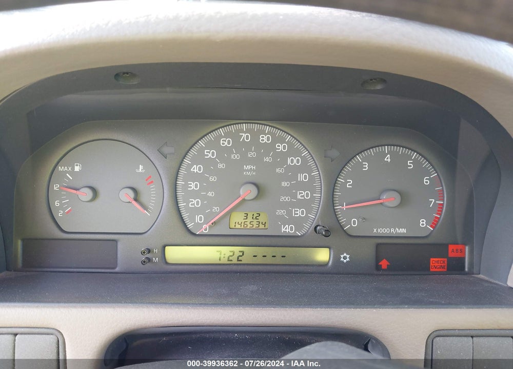 2000 VOLVO S70 SE VIN: YV1LS61J7Y2630805