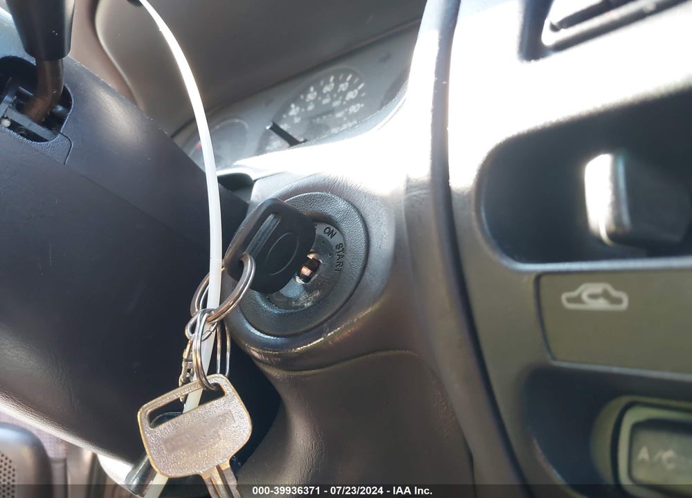 1995 TOYOTA COROLLA LE/DX VIN: 2T1AE09B5SC113140