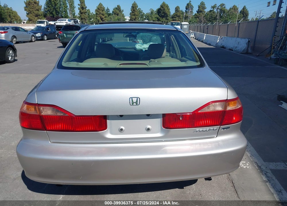 1998 HONDA ACCORD EX V6 VIN: 1HGCG1654WA021892