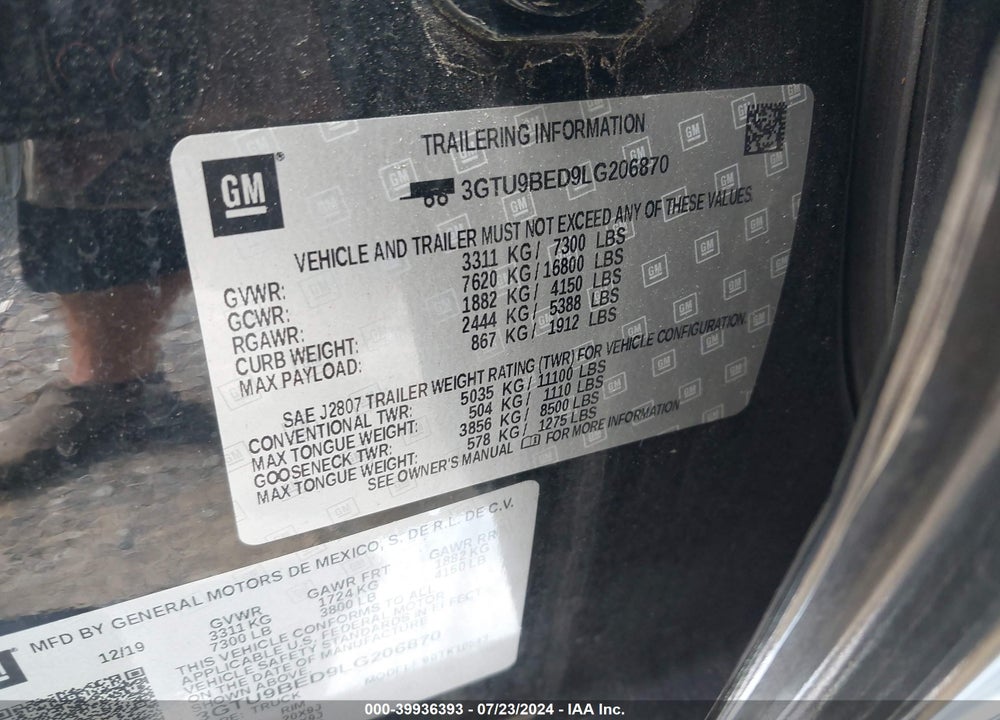 2020 GMC SIERRA 1500 4WD SHORT BOX SLE VIN: 3GTU9BED9LG206870