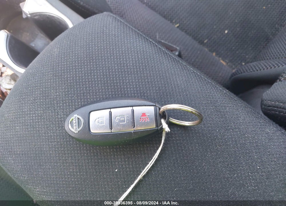 2012 NISSAN ROGUE SV VIN: JN8AS5MV0CW417318