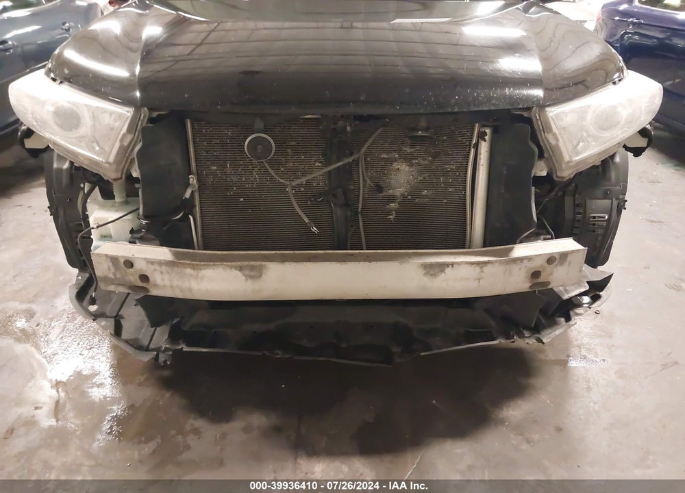 2012 TOYOTA HIGHLANDER SE V6 VIN: 5TDBK3EH7CS138266