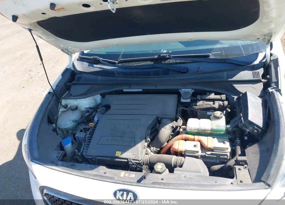 2018 KIA NIRO LX VIN: KNDCB3LC3J5203516