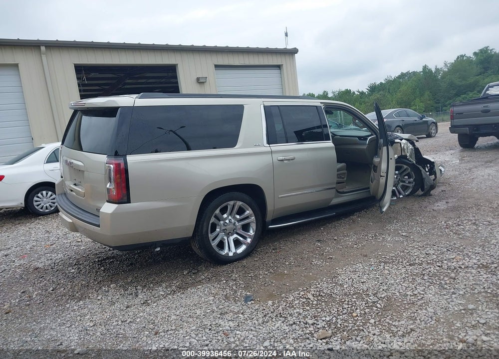 2017 GMC YUKON XL SLT VIN: 1GKS1GKC8HR282308