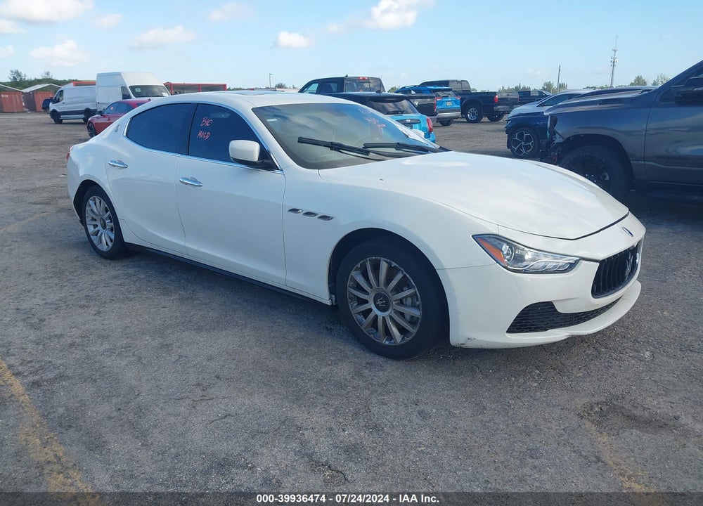 2014 MASERATI GHIBLI VIN: ZAM57XSA6E1103498