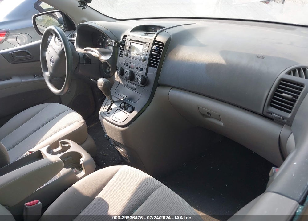 2010 KIA SEDONA LX VIN: KNDMG4C39A6328736