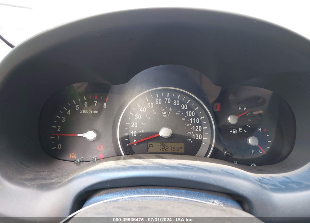 2010 KIA SEDONA LX VIN: KNDMG4C39A6328736