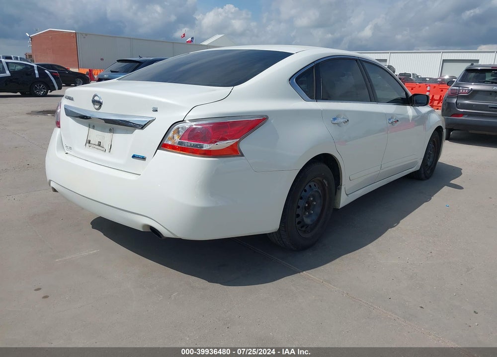 2013 NISSAN ALTIMA 2.5 S VIN: 1N4AL3AP2DN533328
