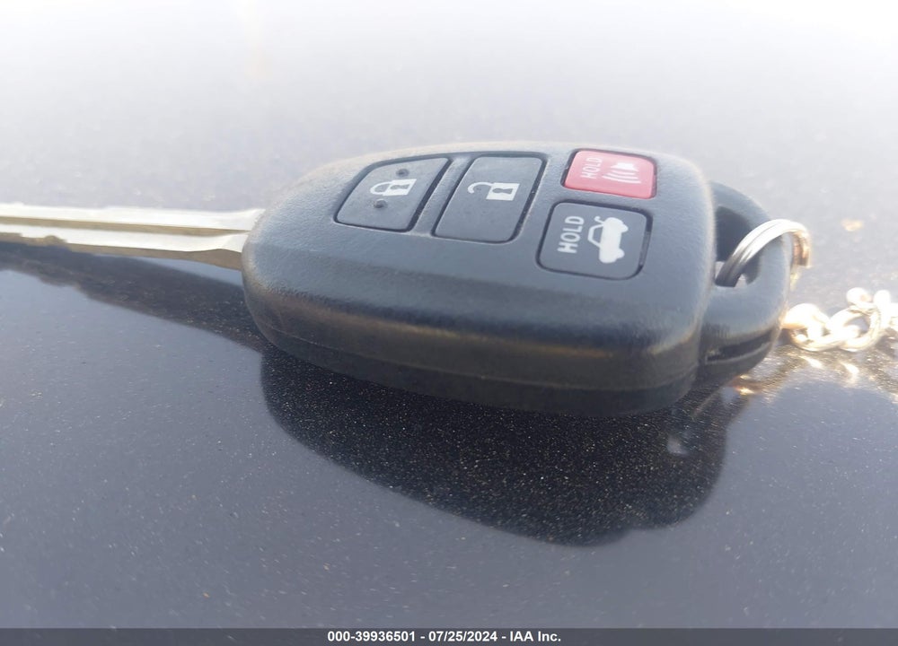 2014 TOYOTA CAMRY SE VIN: 4T1BF1FK5EU869355