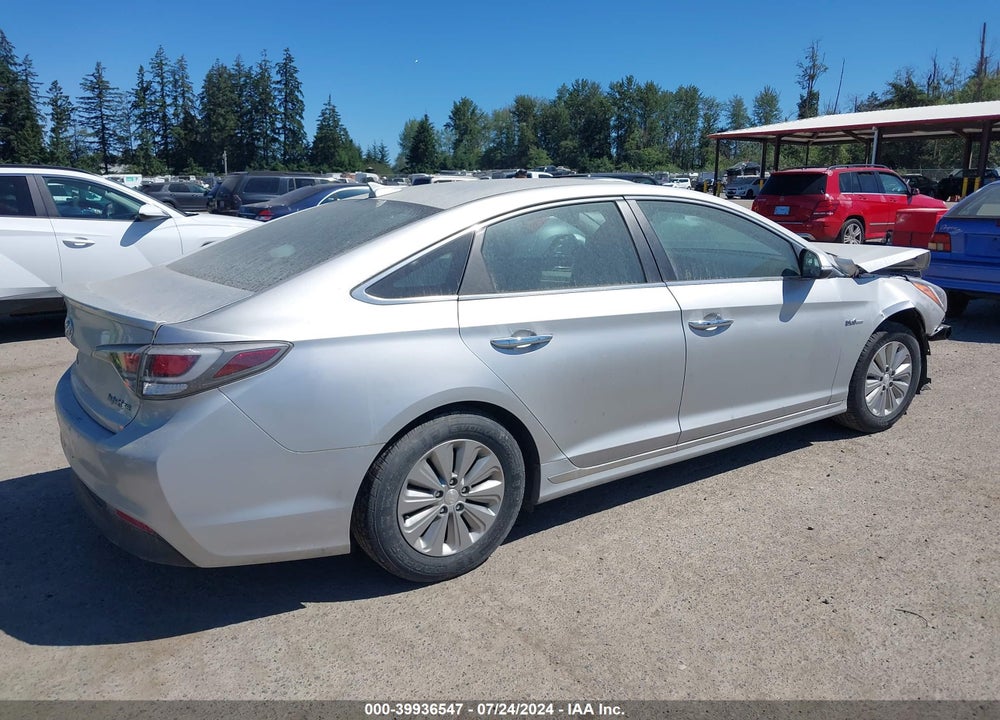2016 HYUNDAI SONATA HYBRID SE VIN: KMHE24L19GA029539