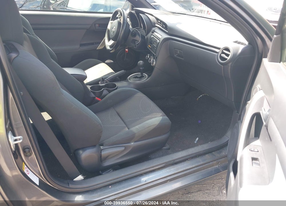 2013 SCION TC VIN: JTKJF5C73D3045939