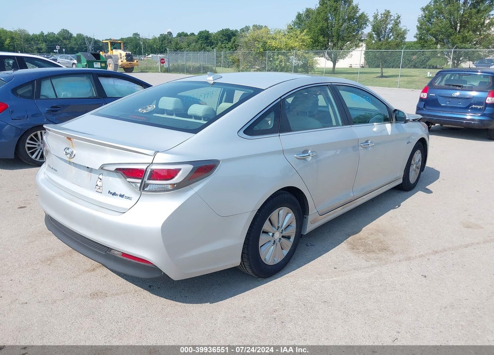 2016 HYUNDAI SONATA HYBRID SE VIN: KMHE24L19GA010988