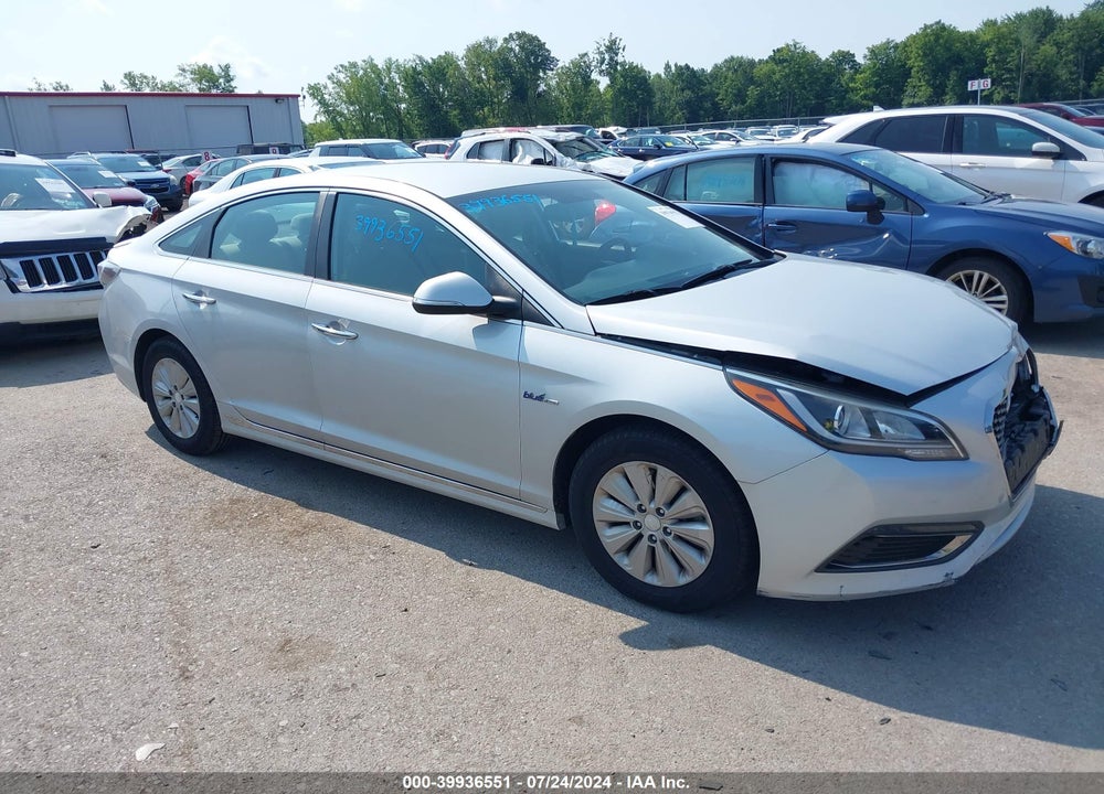 2016 HYUNDAI SONATA HYBRID SE VIN: KMHE24L19GA010988
