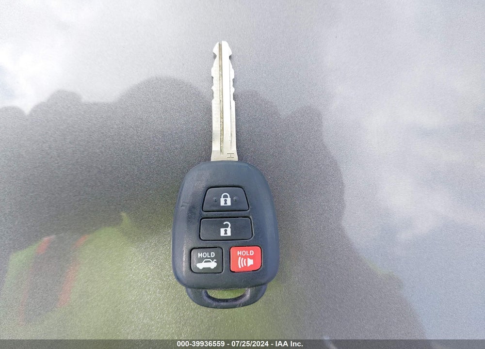 2017 TOYOTA CAMRY SE VIN: 4T1BF1FK1HU761920