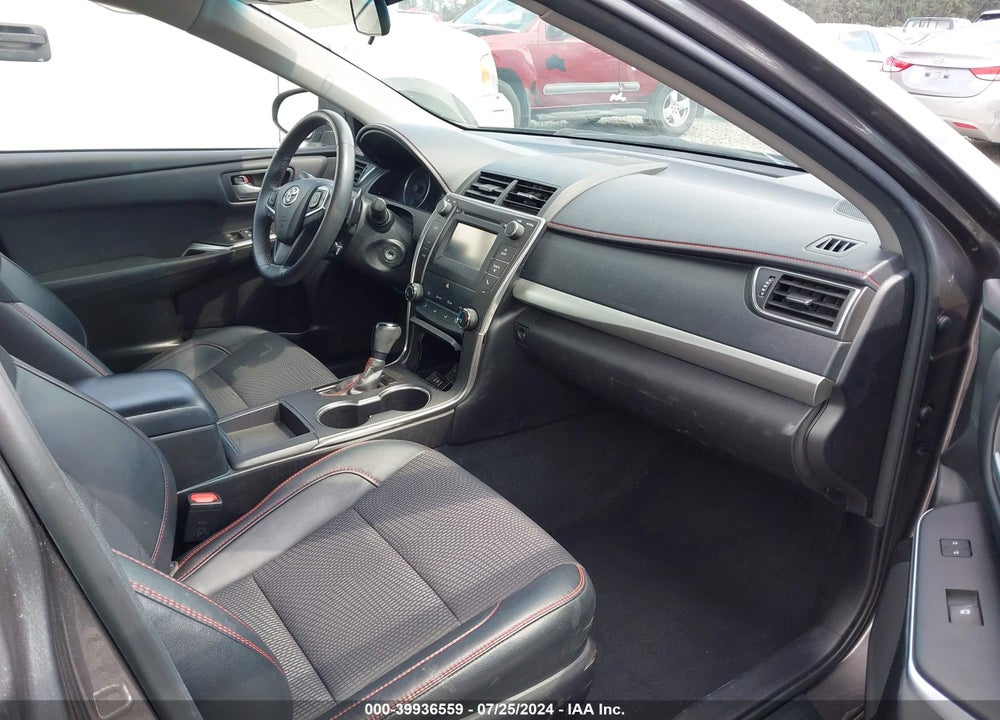 2017 TOYOTA CAMRY SE VIN: 4T1BF1FK1HU761920