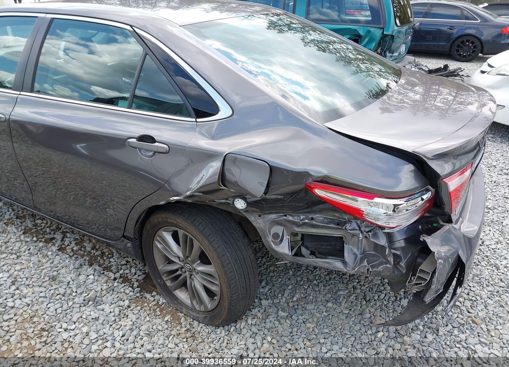 2017 TOYOTA CAMRY SE VIN: 4T1BF1FK1HU761920