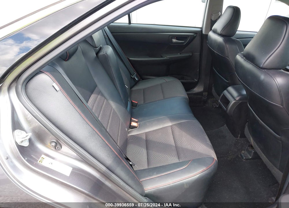 2017 TOYOTA CAMRY SE VIN: 4T1BF1FK1HU761920