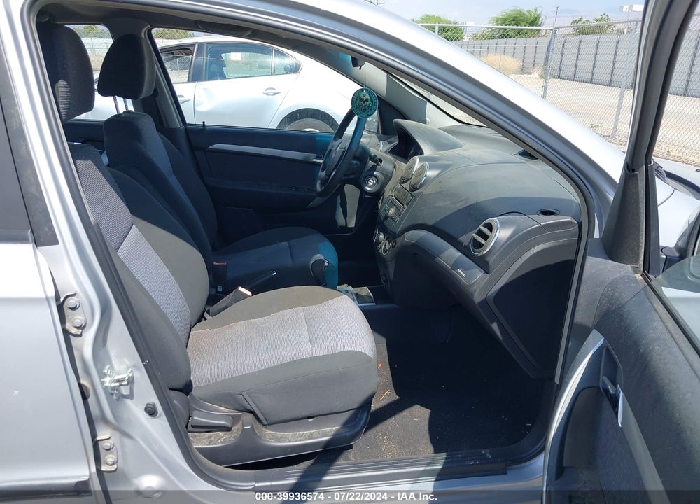 2010 CHEVROLET AVEO LT VIN: KL1TG5DE1AB045229