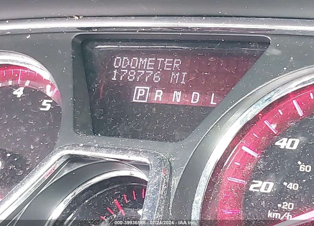 2016 GMC ACADIA SLT-1 VIN: 1GKKRRKD7GJ253960