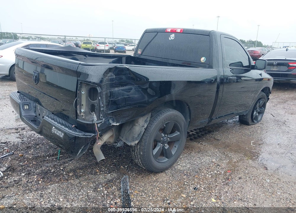 2015 RAM 1500 EXPRESS VIN: 3C6JR6AG1FG517439