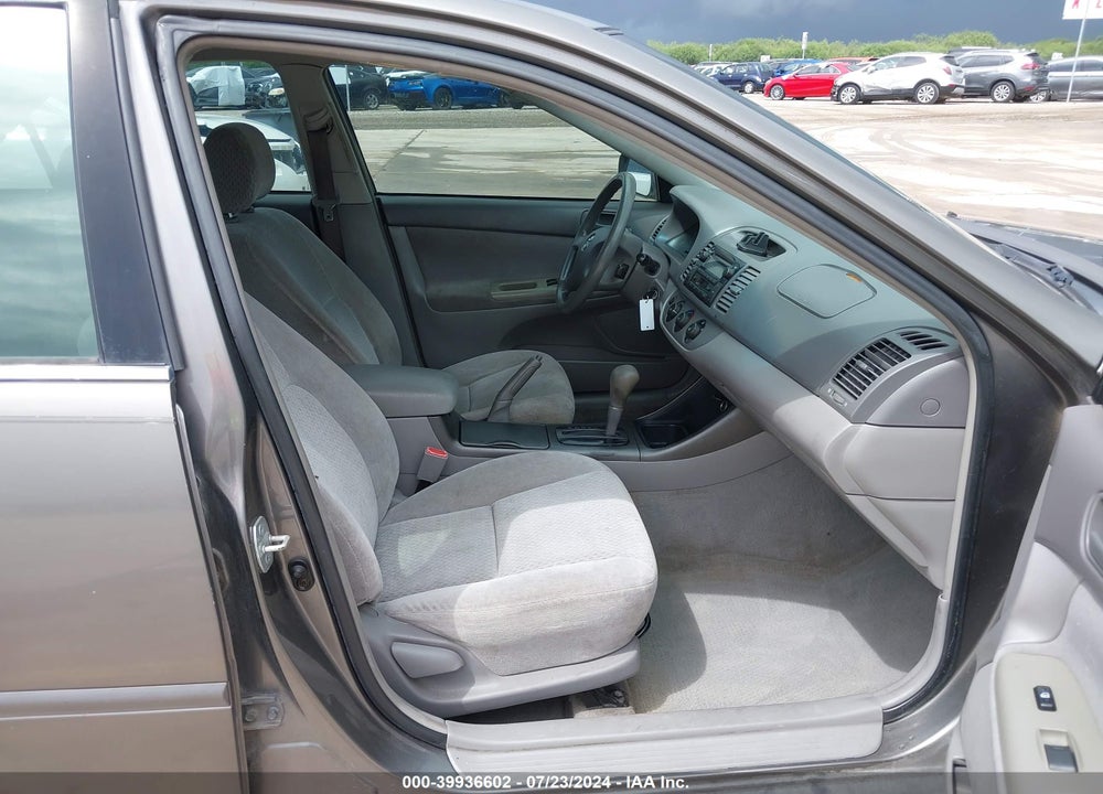 2003 TOYOTA CAMRY LE VIN: 4T1BE32K53U735236