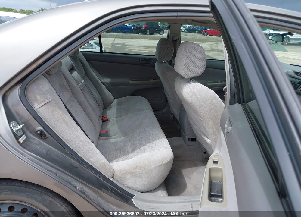 2003 TOYOTA CAMRY LE VIN: 4T1BE32K53U735236