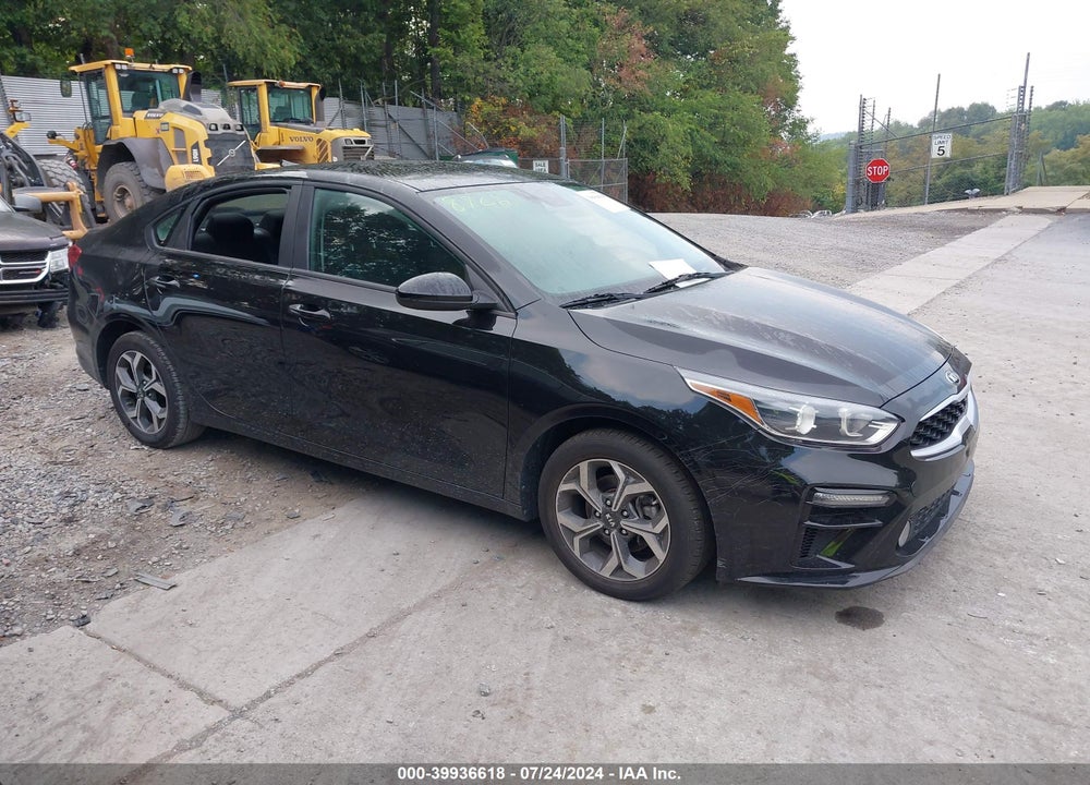 2020 KIA FORTE LXS VIN: 3KPF24AD2LE238702