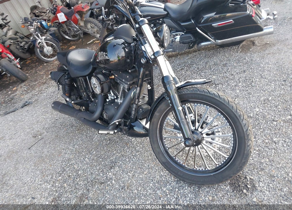2016 HARLEY-DAVIDSON FXDBP DYNA STREET BOB VIN: 1HD1VAM32GC306561