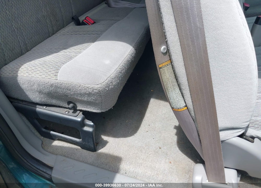 1998 FORD F-150 LARIAT/STANDARD/XL/XLT VIN: 1FTZX18W7WNA27807