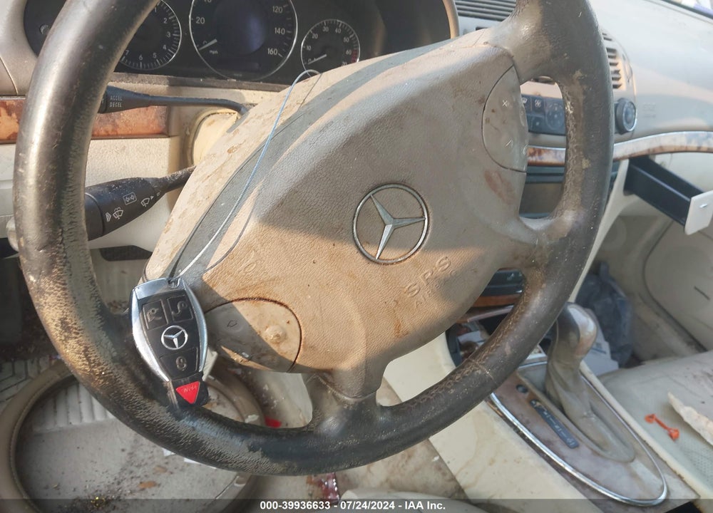 2003 MERCEDES-BENZ E 320 VIN: WDBUF65J13A296535
