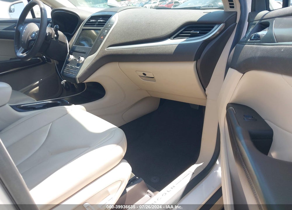 2017 LINCOLN MKC PREMIERE VIN: 5LMCJ1C93HUL62573