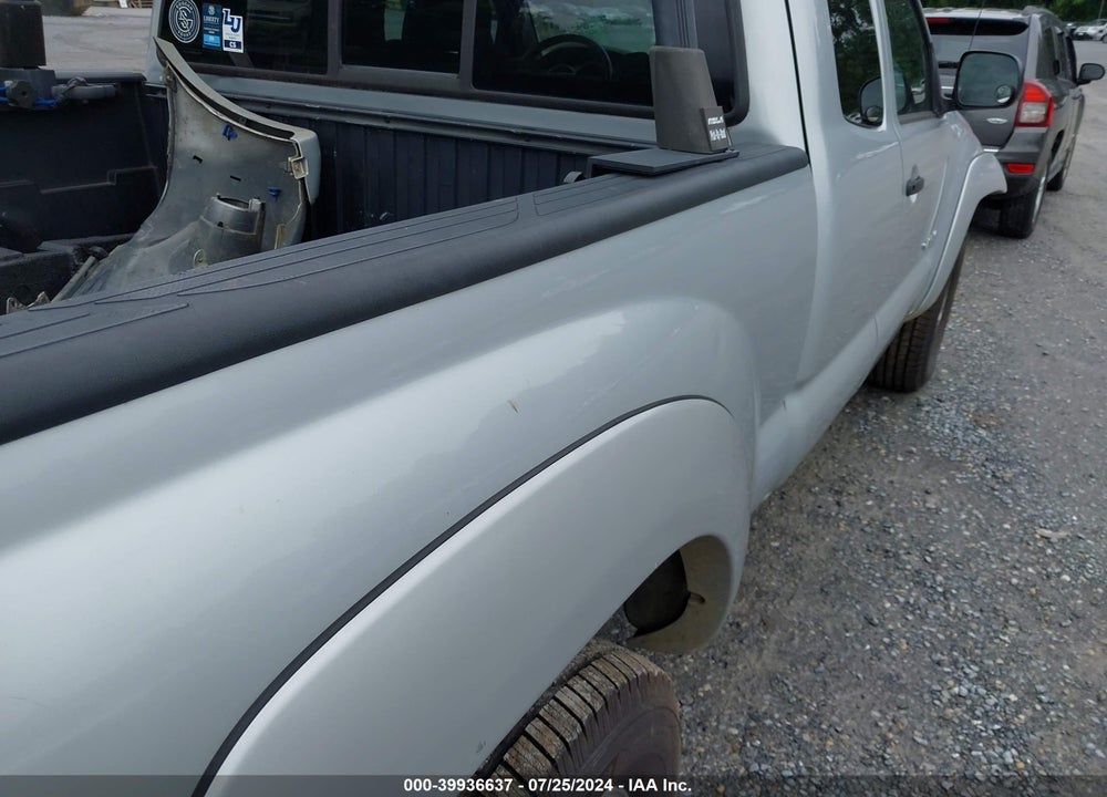 2005 TOYOTA TACOMA BASE V6 VIN: 5TEUU42N25Z062786