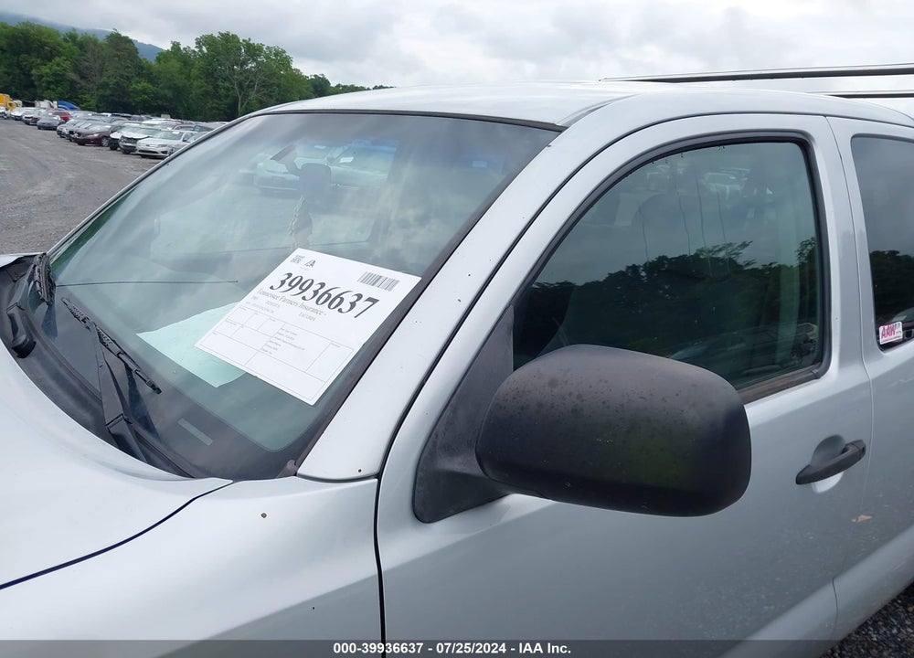 2005 TOYOTA TACOMA BASE V6 VIN: 5TEUU42N25Z062786