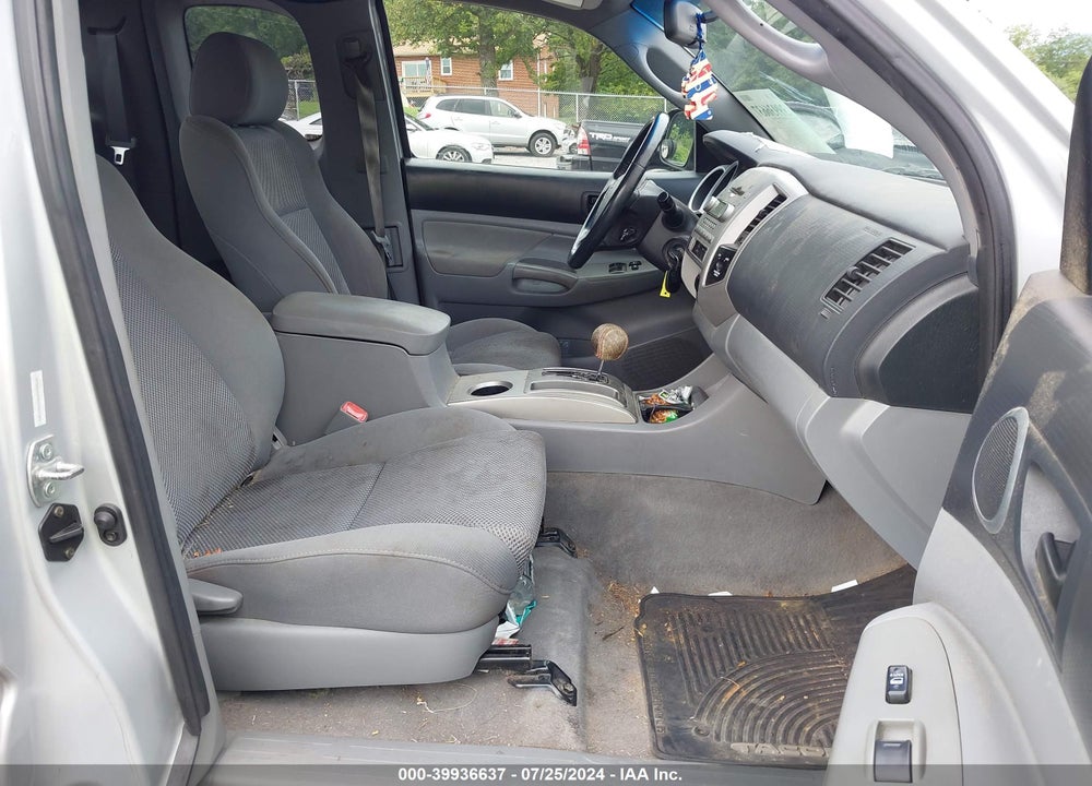 2005 TOYOTA TACOMA BASE V6 VIN: 5TEUU42N25Z062786