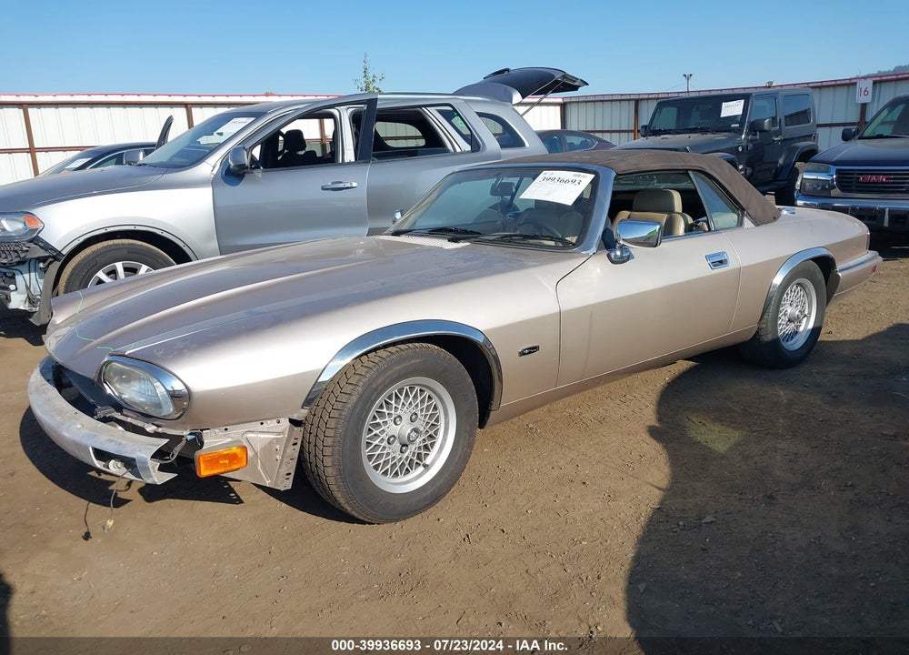 1994 JAGUAR XJS 2+2 VIN: SAJNX2747RC190575