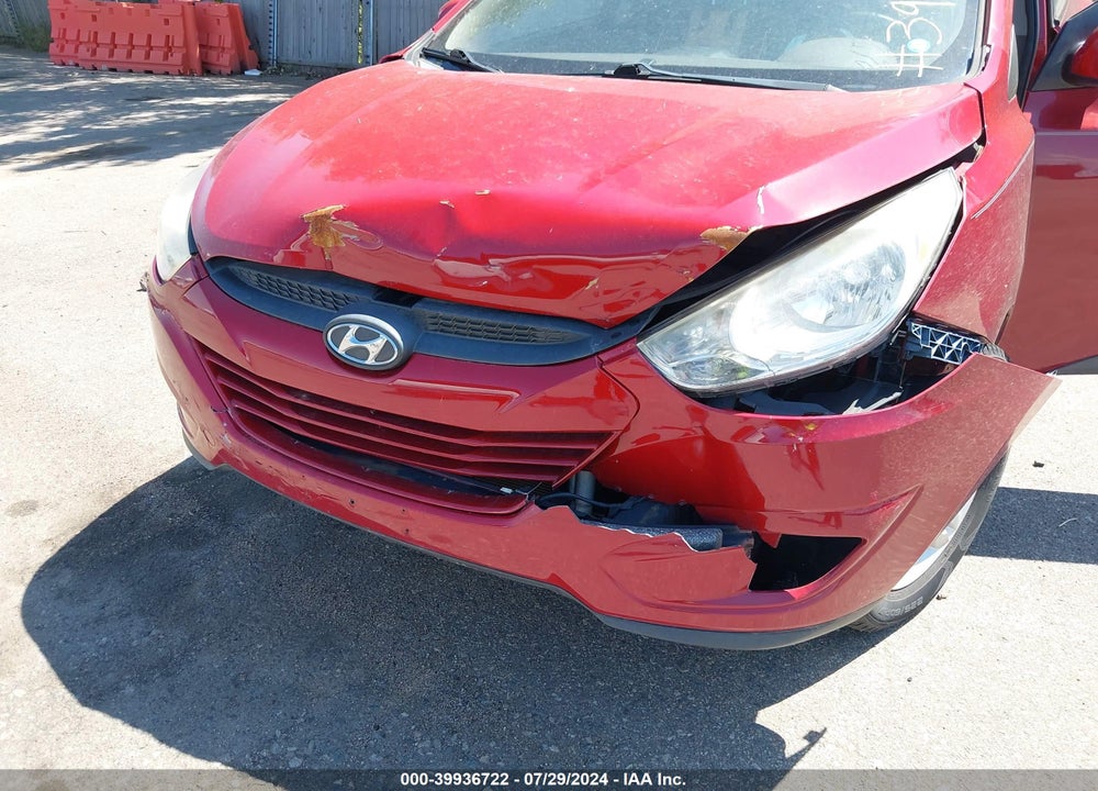 2010 HYUNDAI TUCSON GLS VIN: KM8JU3AC2AU085416