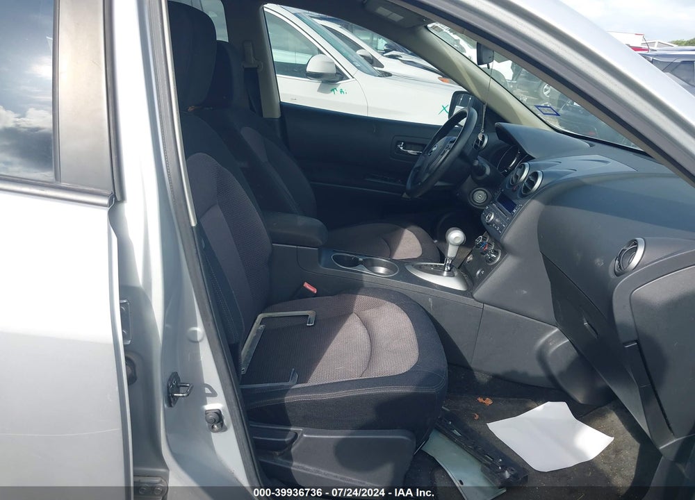 2010 NISSAN ROGUE SL VIN: JN8AS5MT6AW028503