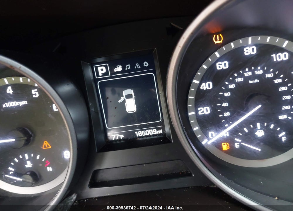 2017 HYUNDAI SANTA FE SPORT 2.4L VIN: 5XYZU3LB3HG429780