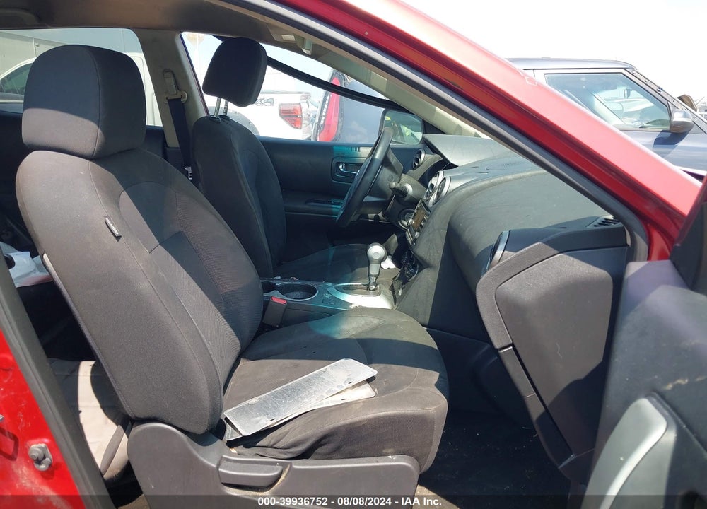 2014 NISSAN ROGUE SELECT S VIN: JN8AS5MT6EW623891