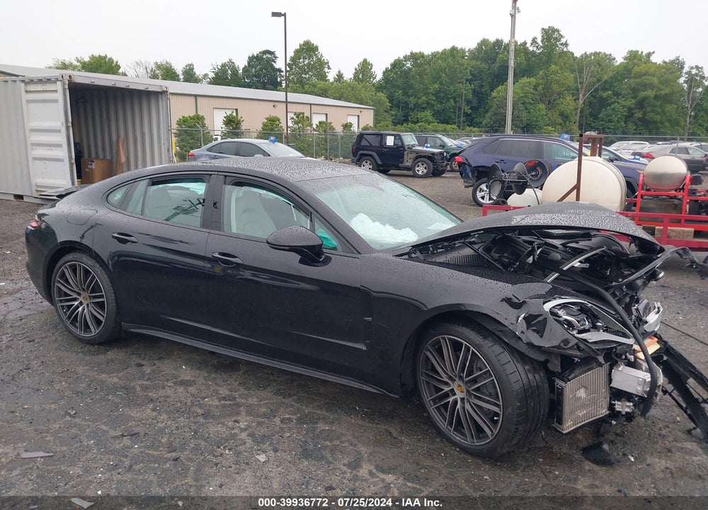 2018 PORSCHE PANAMERA 4S VIN: WP0AB2A7XJL134116
