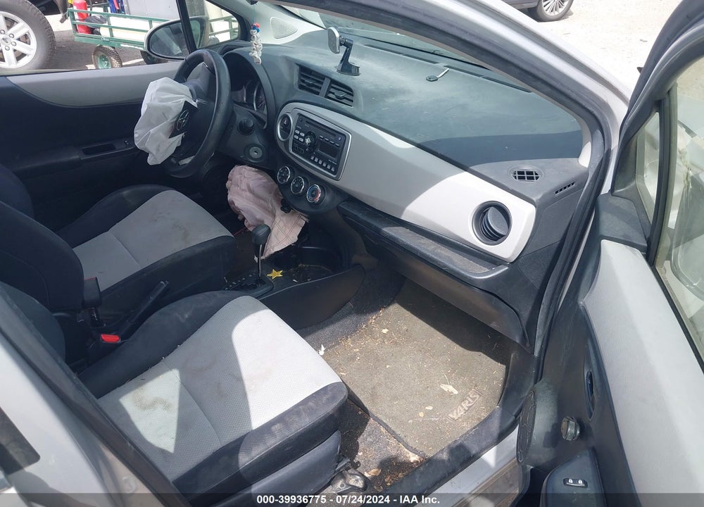 2014 TOYOTA YARIS L (TMC/CBU PLANT) VIN: JTDKTUD31ED596795